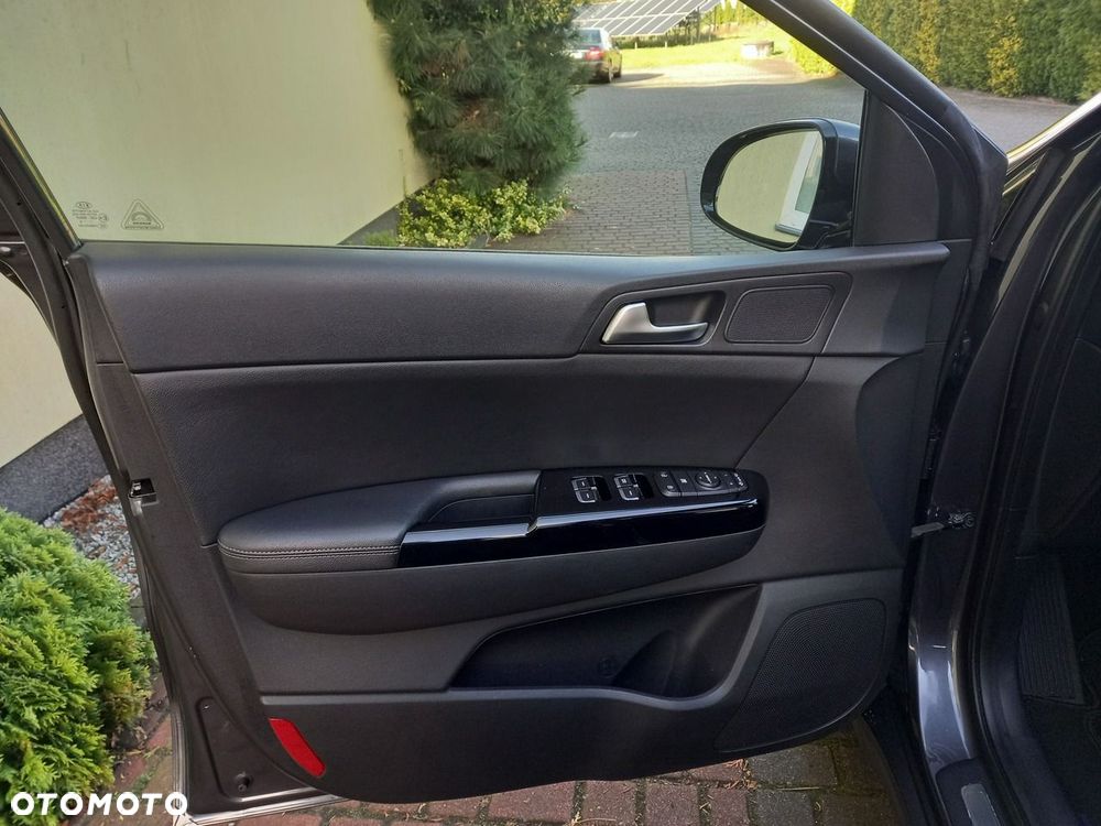 Kia Sportage 1.7 CRDI Business Line M 2WD - 29