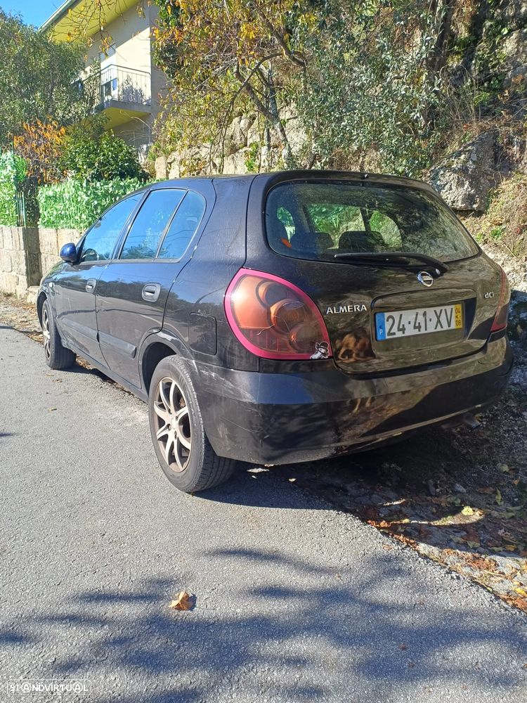 Nissan Almera - 4