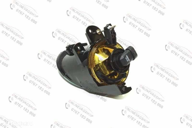 Proiector ceata Volkswagen Passat B6 an fabricatie 2005 - 2011 - 5