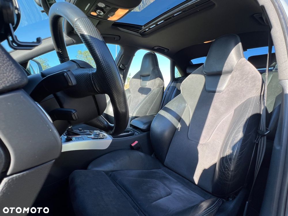 Audi A4 ver-2-0-tfsi-multitronic-s-line-sportpaket - 16