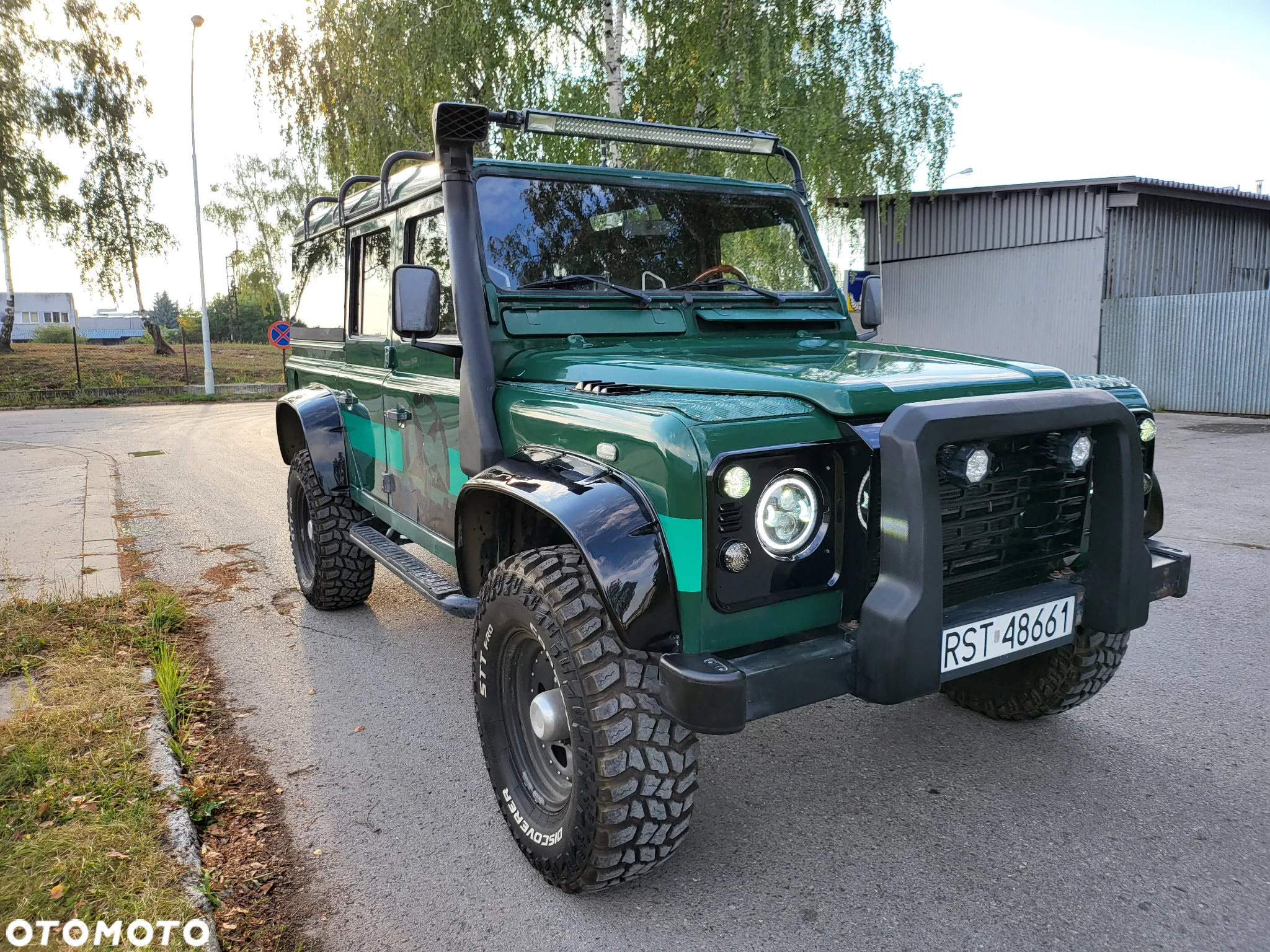 Land Rover Defender 110 2.5 TDI - 13