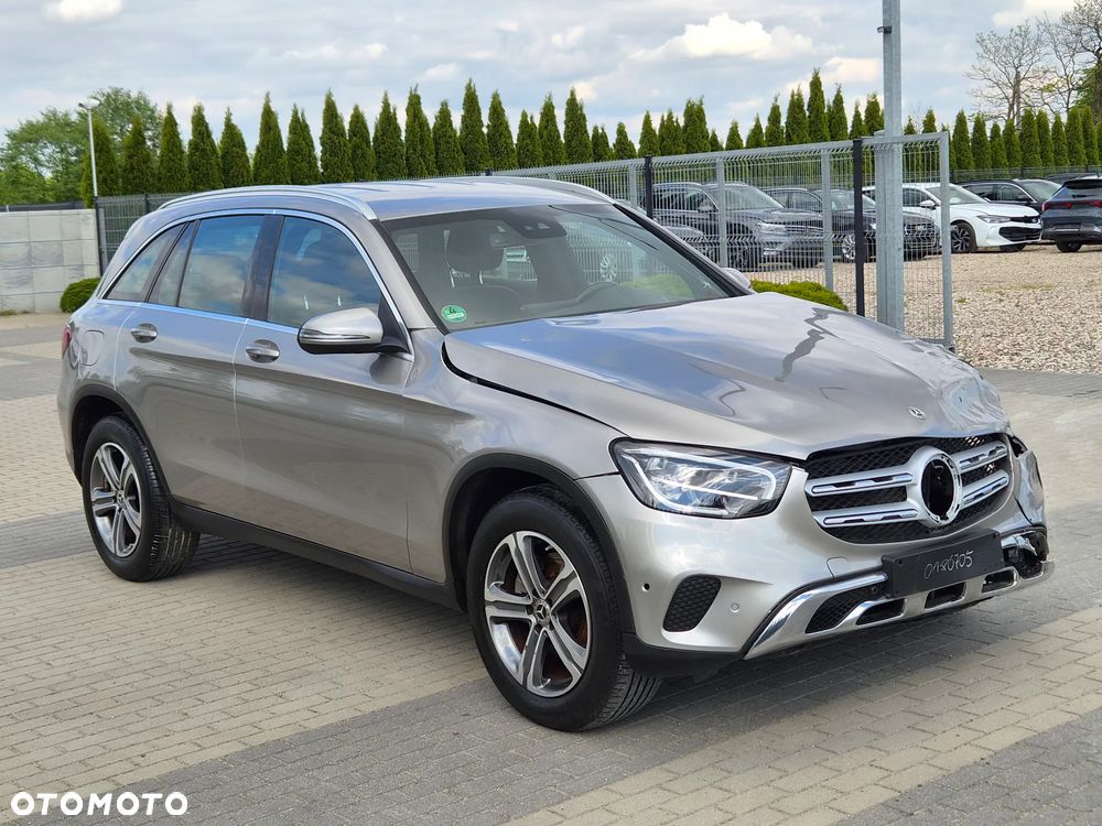 Mercedes-Benz GLC 220 d 4Matic 9G-TRONIC - 1