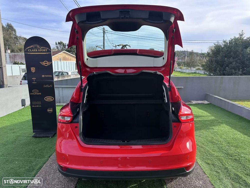 Ford Focus 1.5 TDCi Titanium ECOnetic - 21