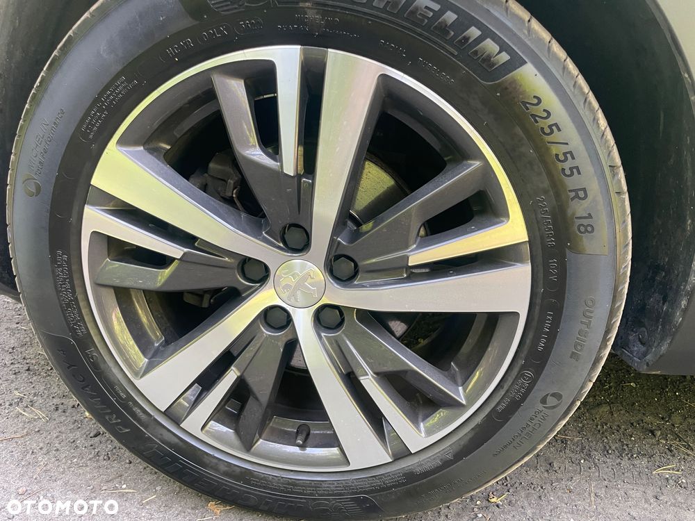 Peugeot 3008 1.5 BlueHDi GT Pack S&S EAT8 - 33