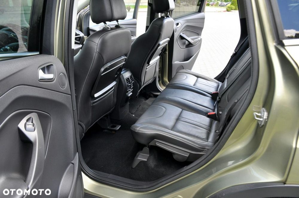 Ford Kuga - 20