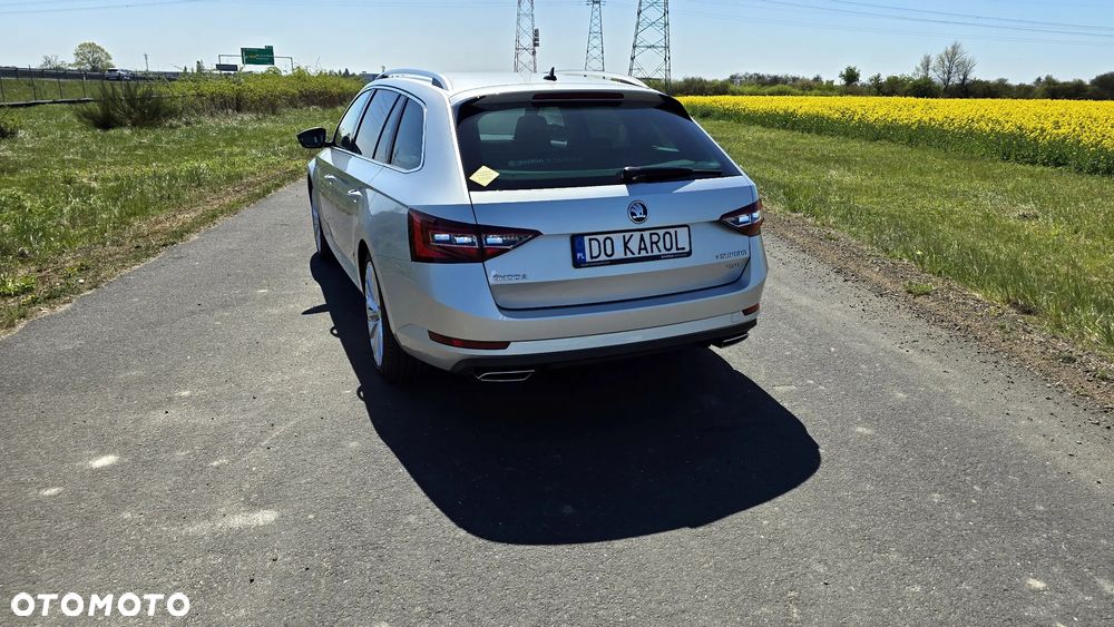 Skoda Superb 2.0 TSI 4x4 L&K DSG - 12