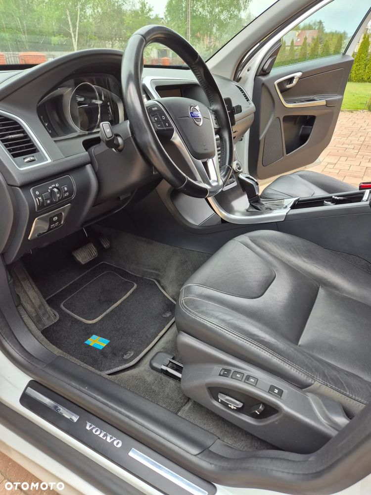 Volvo XC 60 - 14