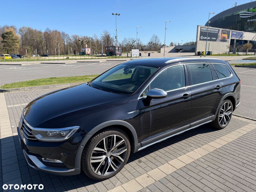 Volkswagen Passat Alltrack - 1