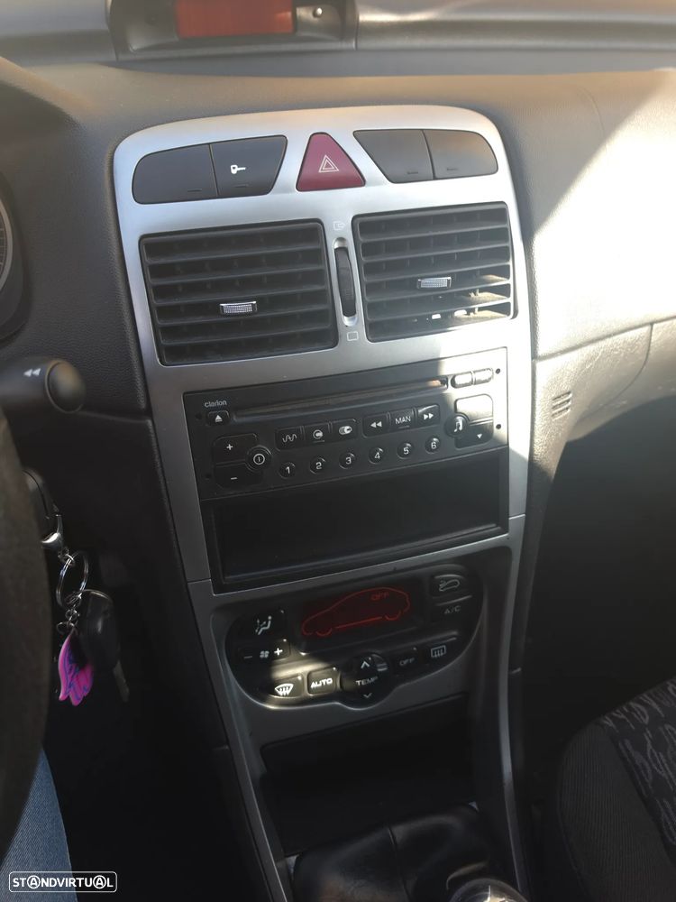 Peugeot 307 - 7