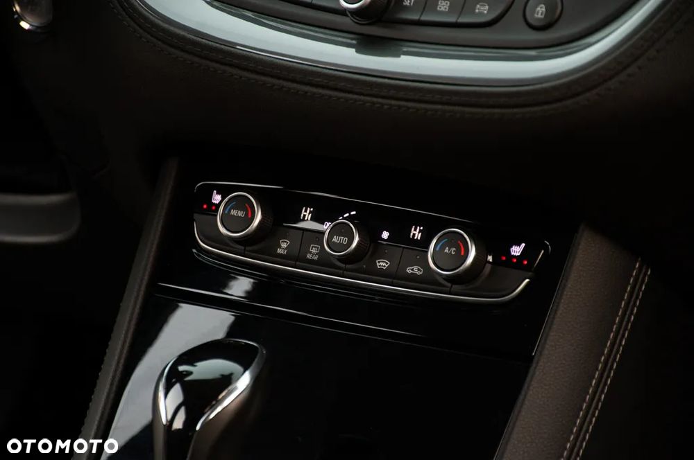 Opel Grandland X - 19