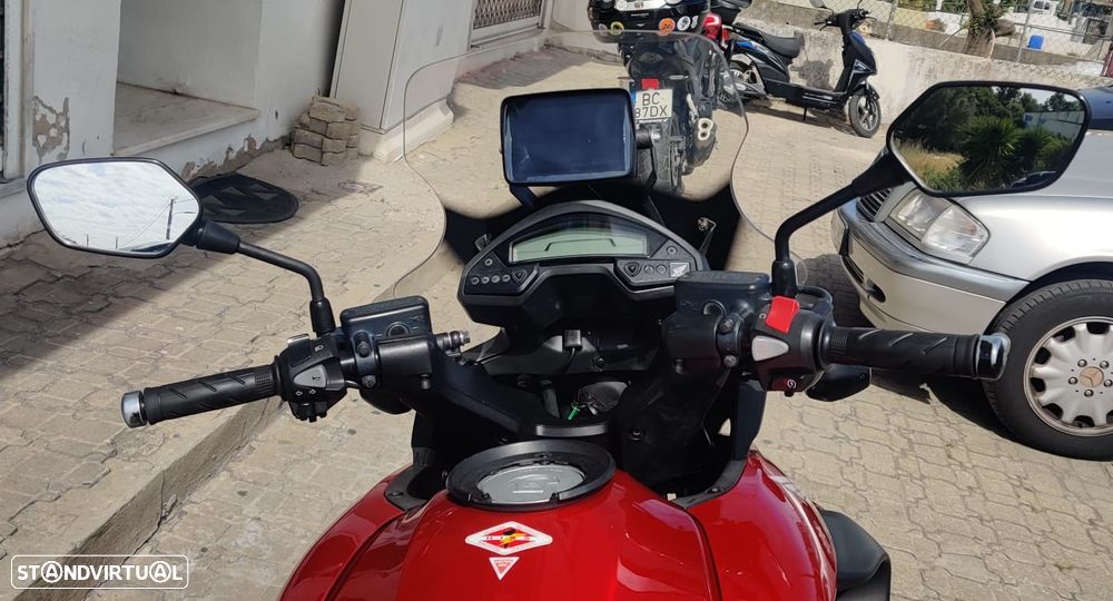Honda VFR 800X Crossruner - 11