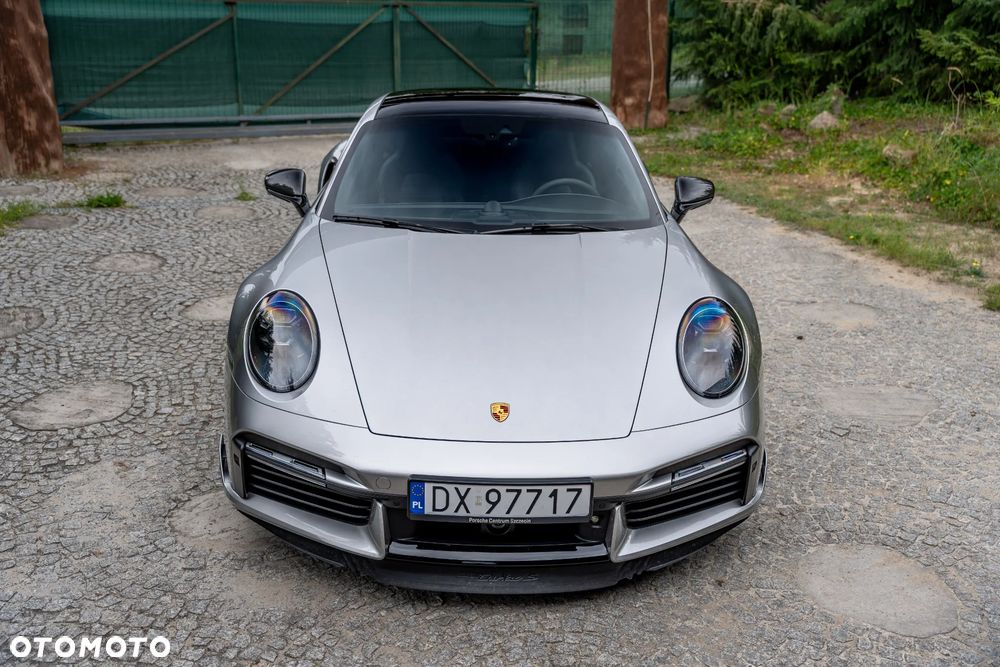 Porsche 911 Turbo S - 6