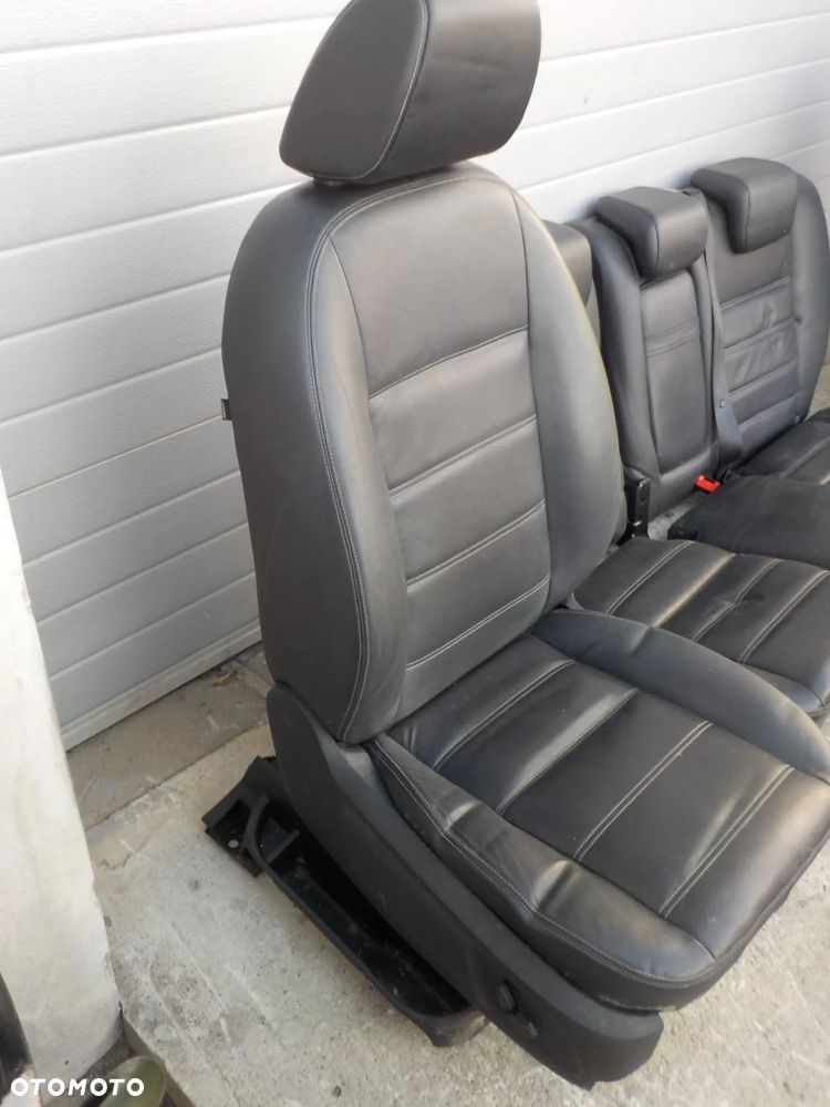 FORD KUGA MK1 FOTEL PRAWY PRZÓD GRZANY - 2