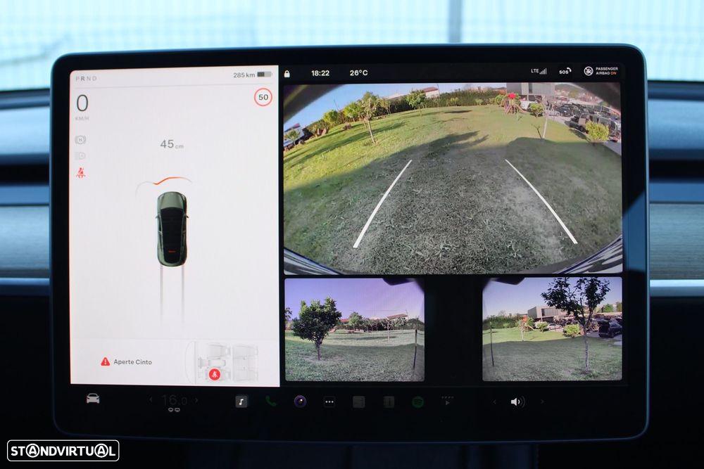 Tesla Model Y Long Range Dual Motor AWD - 28