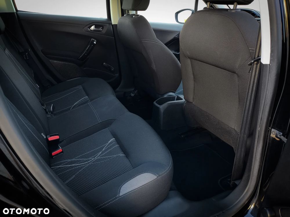 Peugeot 208 PureTech 68 Like - 21