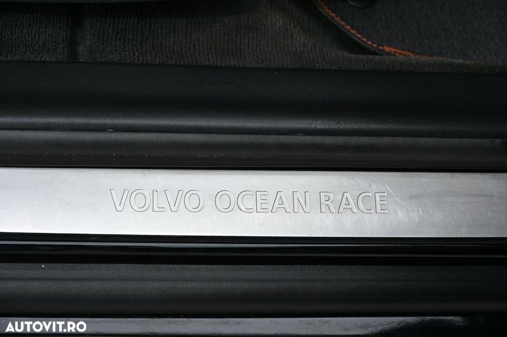Volvo XC 60 - 25