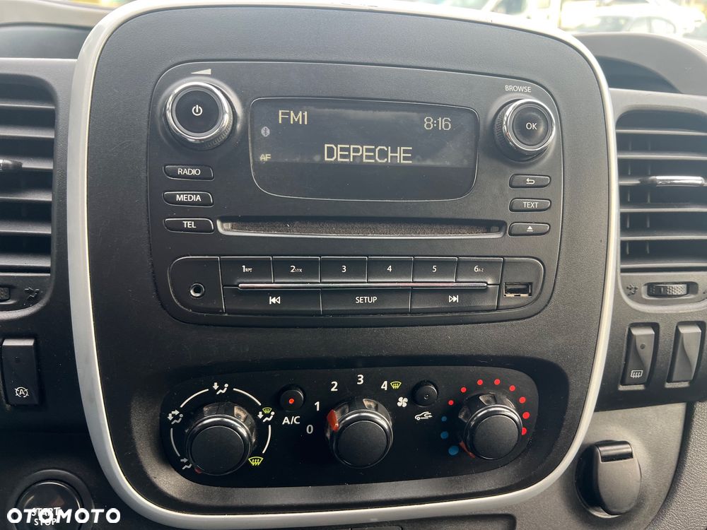 Renault Trafic - 28