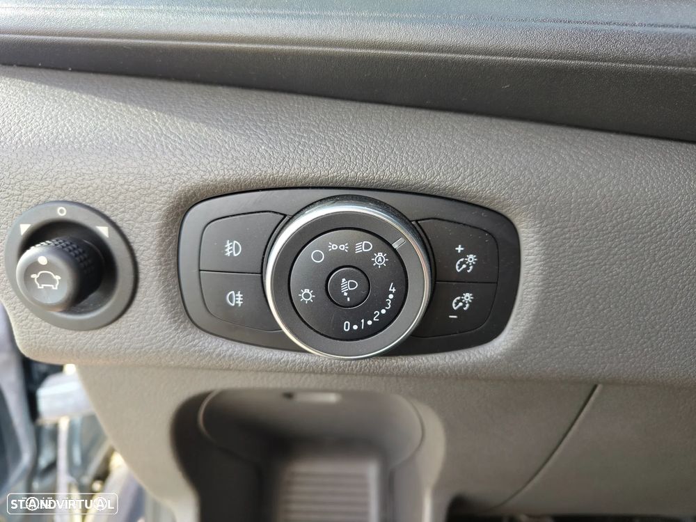 Ford Transit Trail 2.0 TDCi L3H2 - 13