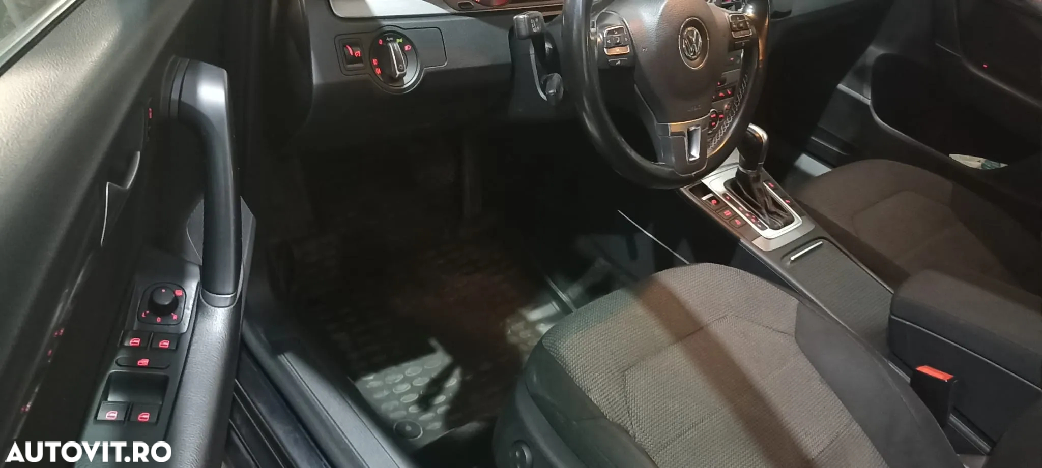 Volkswagen Passat Variant 2.0 TDI BlueMotion Technology DSG Comfortline - 8