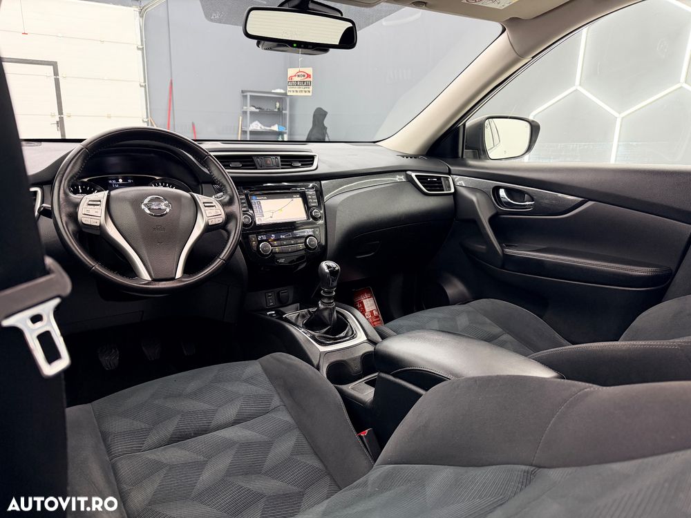 Nissan X-Trail 1.6 dCi N-Connecta - 20