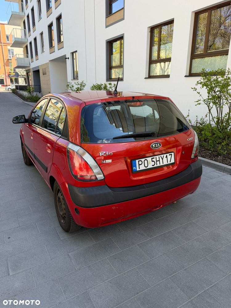 Kia Rio 1.6 Sport - 1
