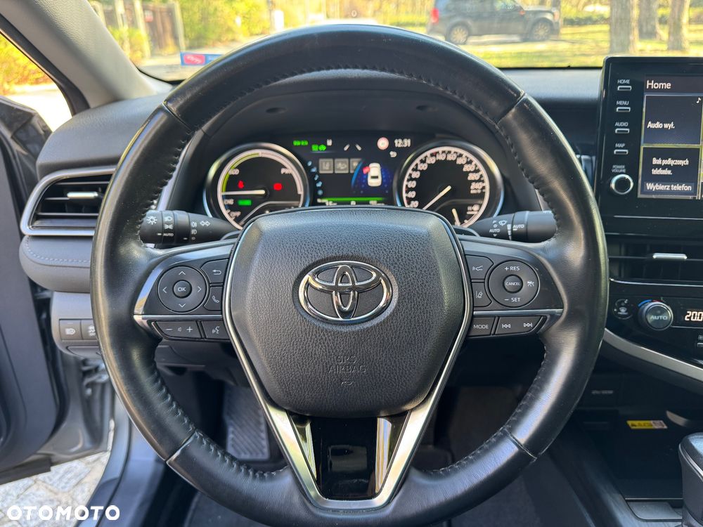 Toyota Camry 2.5 Hybrid Executive CVT - 19