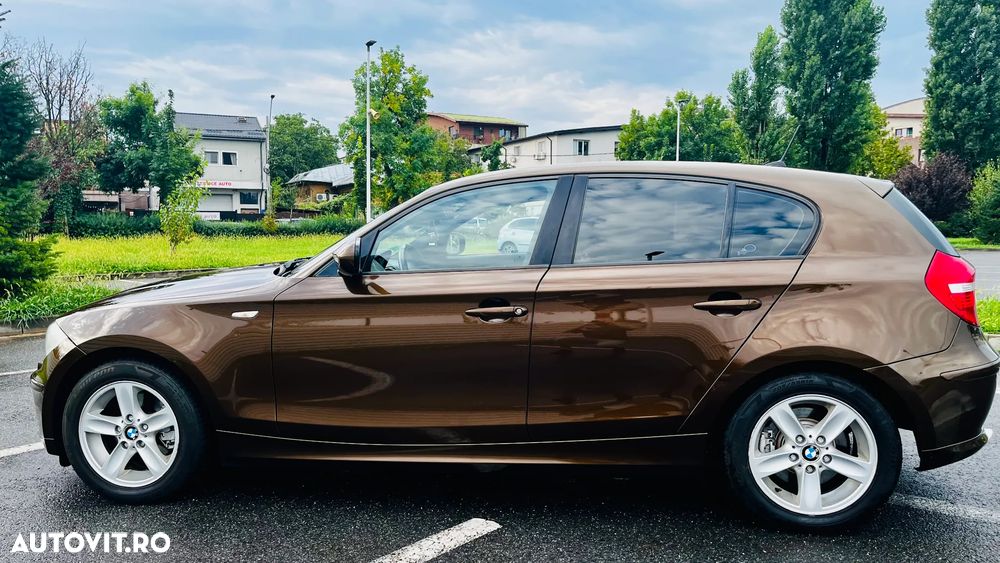 BMW Seria 1 120d - 2