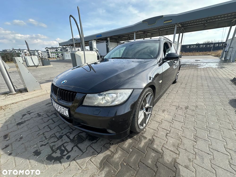 BMW Seria 3 325d DPF - 1