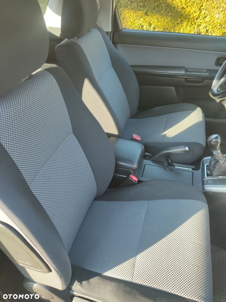Suzuki Grand Vitara - 11