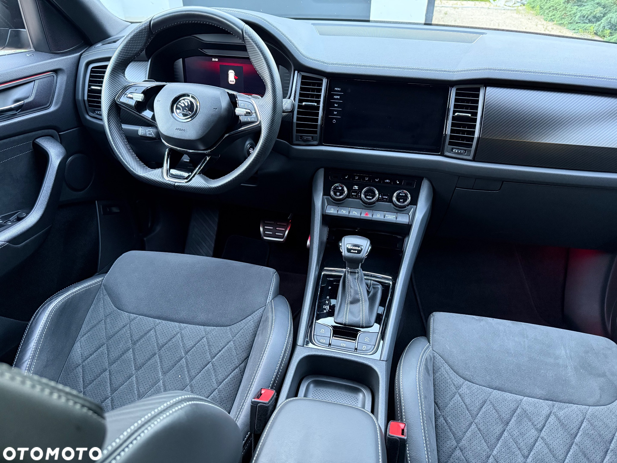 Skoda Kodiaq 2.0 TDI 4x4 DSG Sportline - 10