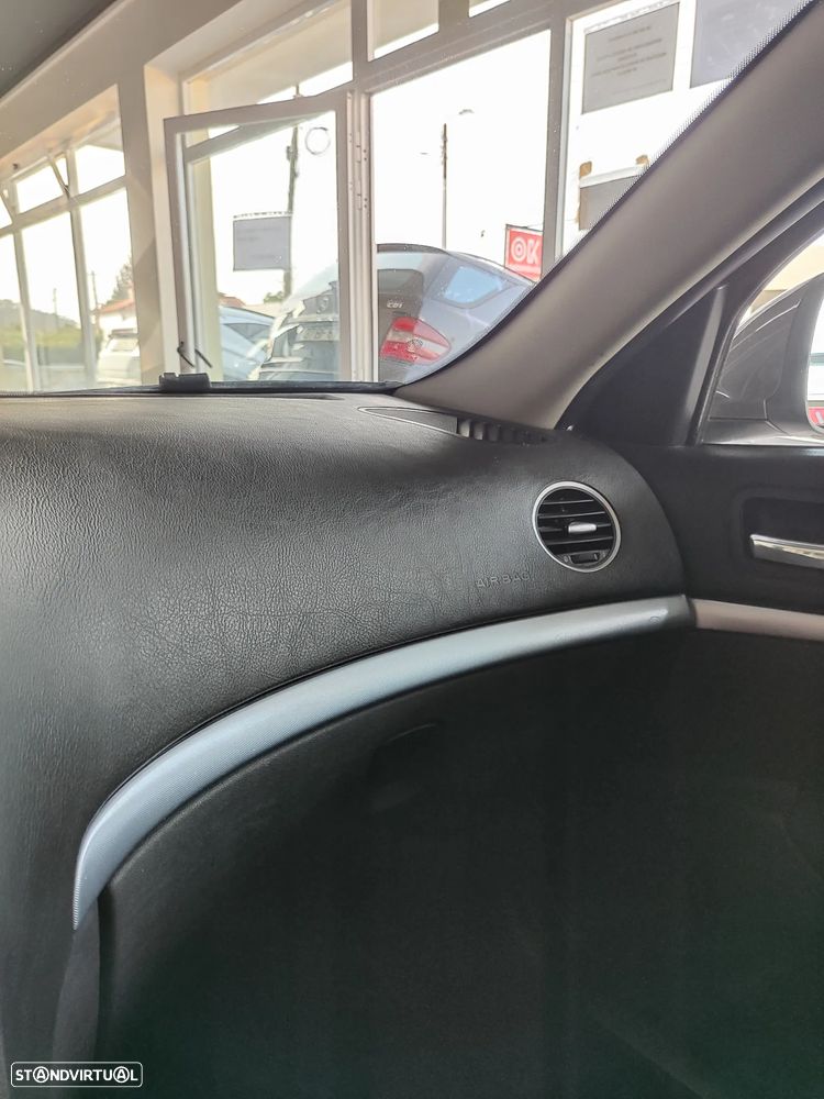 Alfa Romeo 159 Sportwagon 1.9 JTDm 16V Sportiva+ - 34