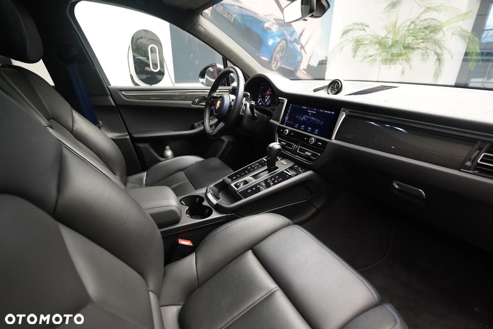 Porsche Macan - 18