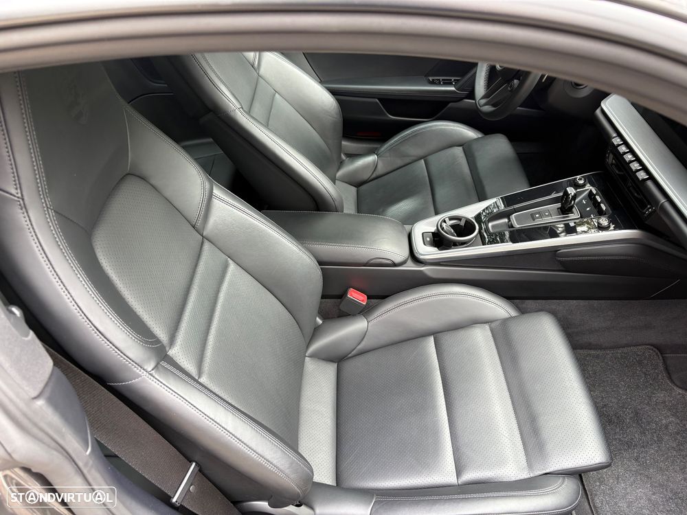 Porsche 911 (992) Carrera S PDK - 19