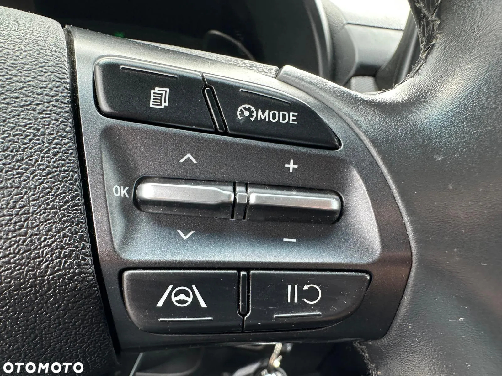 Hyundai Kona - 17