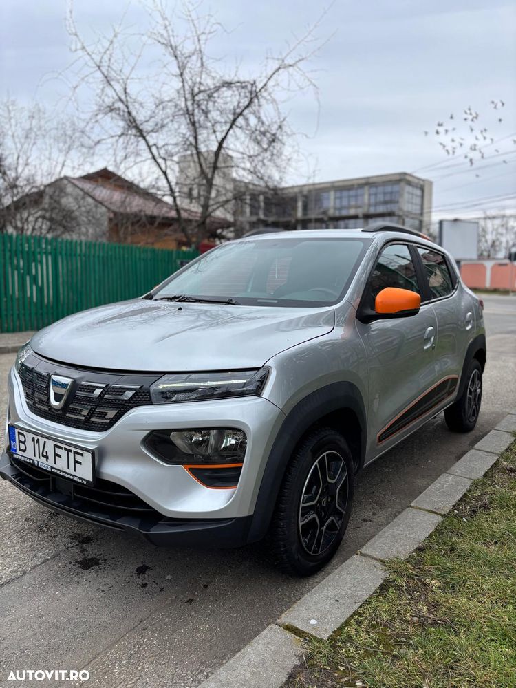 Dacia Spring Expression - 3