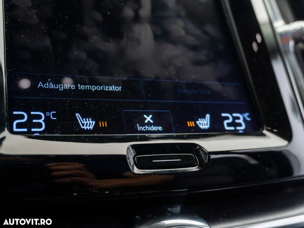 Volvo XC 60 D4 AWD Geartronic Momentum - 21
