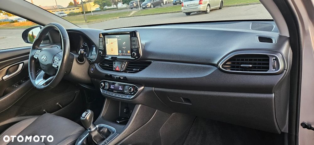 Hyundai i30 1.0 T-GDI Pure - 5
