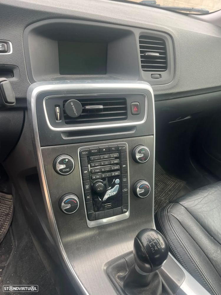 Volvo S60 2.0 D3 Kinetic Start/Stop - 2