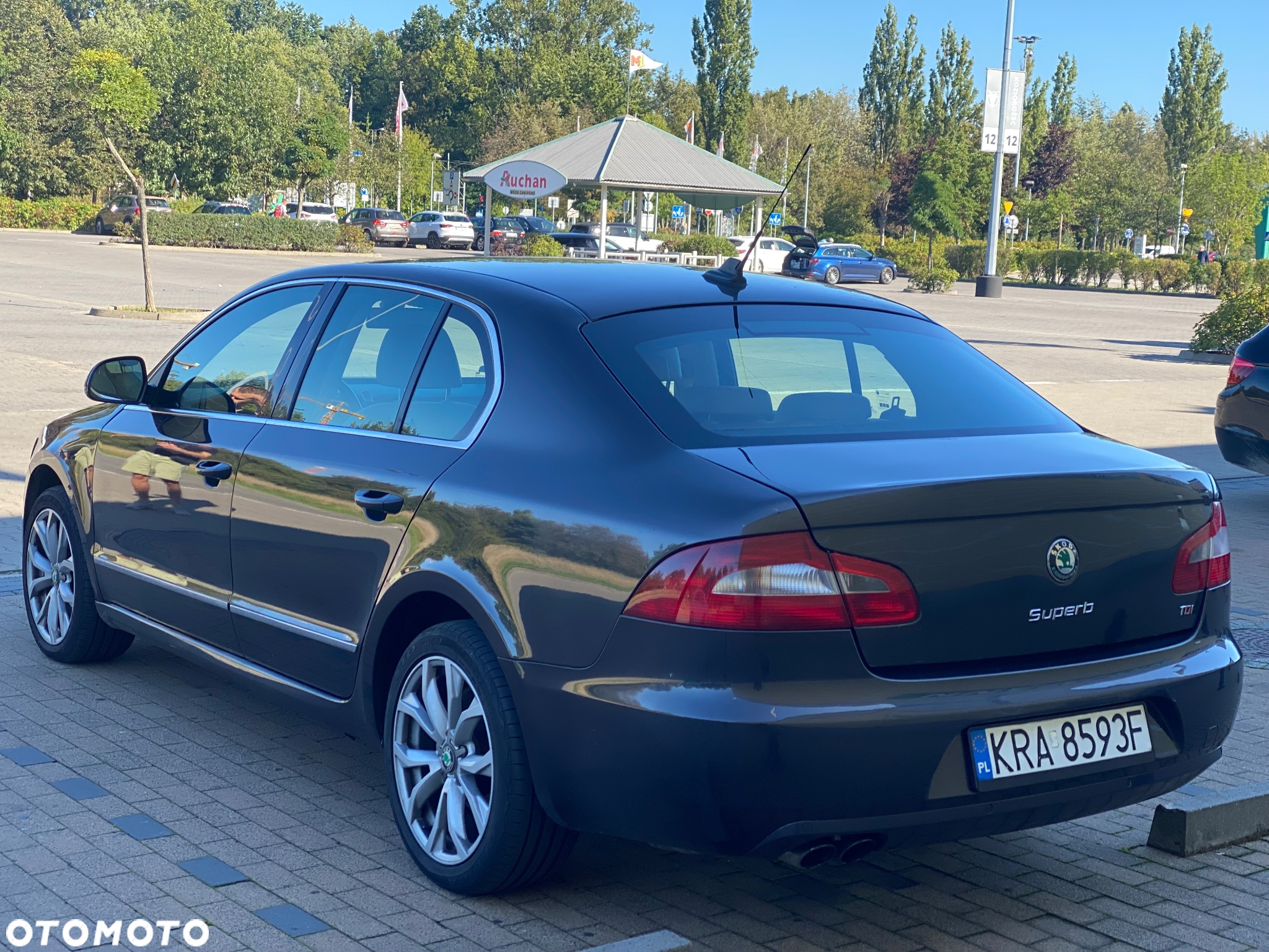 Skoda Superb 2.0 TDI Comfort - 2