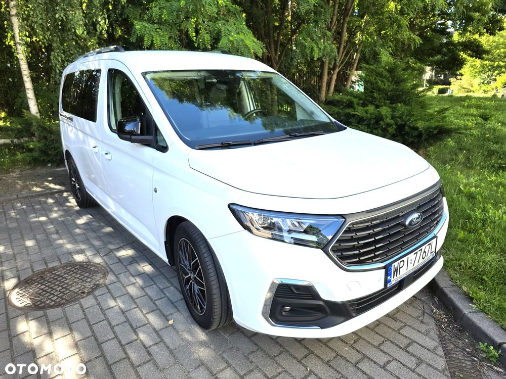 Ford Tourneo Connect Grand - 2
