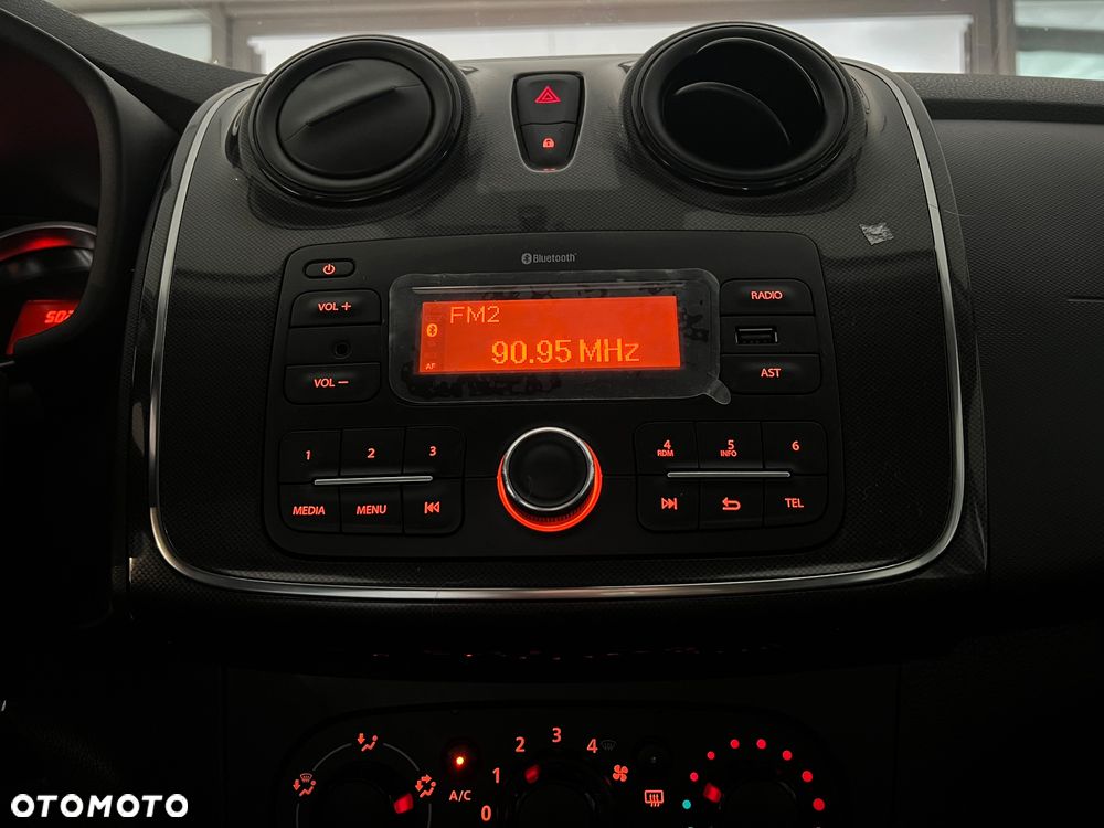 Dacia Logan 1.0 SCe Access - 23