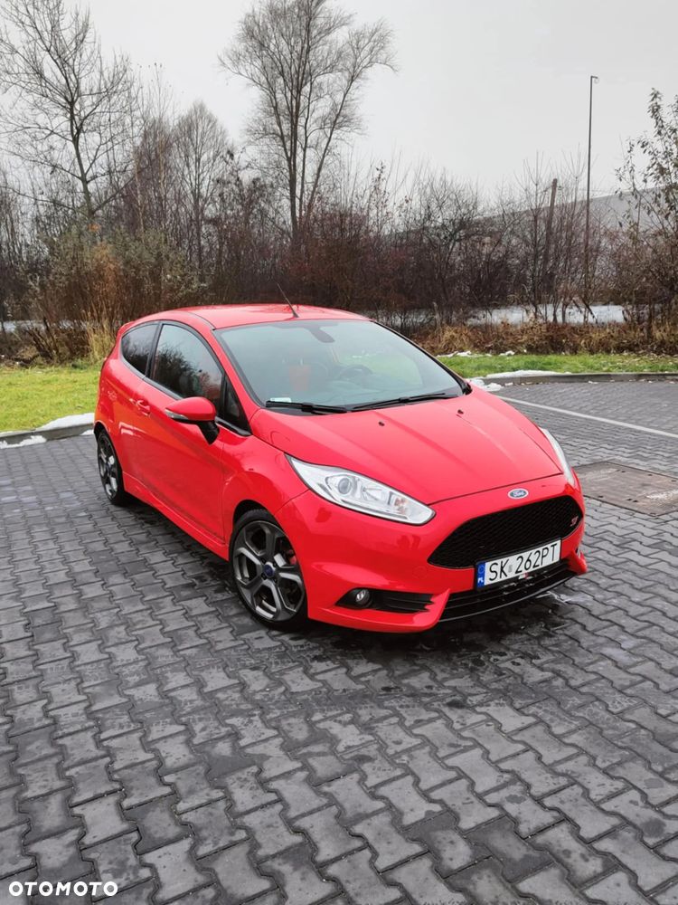 Ford Fiesta ST2 - 1