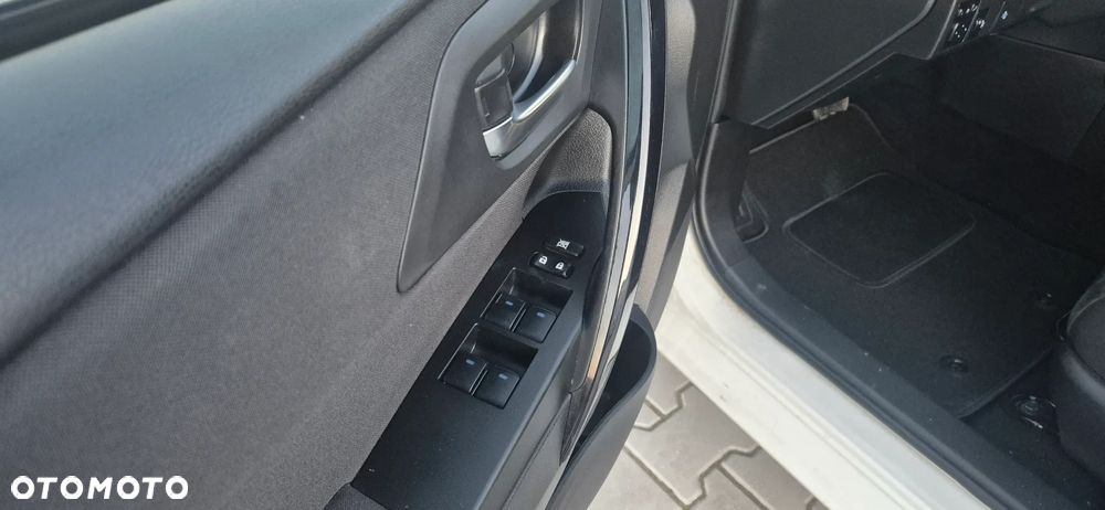 Toyota Auris - 10