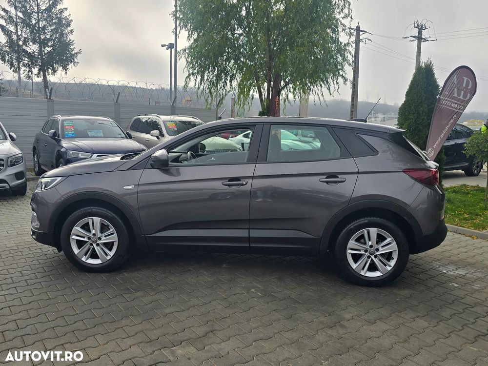 Opel Grandland X 1.6 D Start/Stop Business Edition - 2