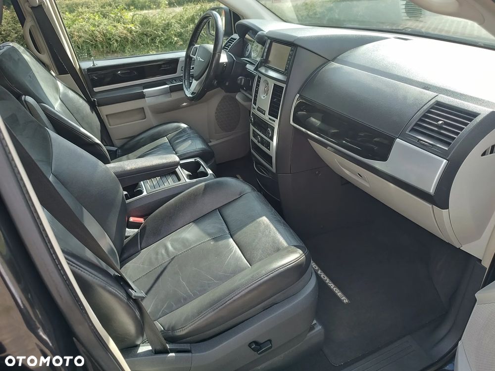 Chrysler Grand Voyager 2.8 CRD Automatik Limited - 18