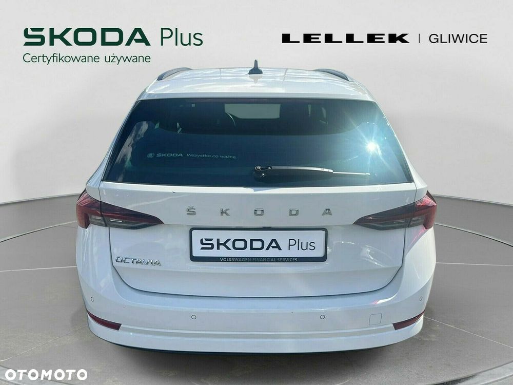 Skoda Octavia 2.0 TDI Ambition DSG - 8