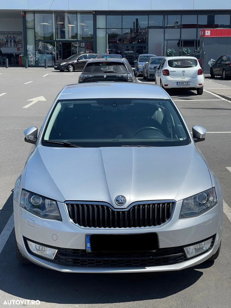 Skoda Octavia 2.0 TDI AMBITION - 4