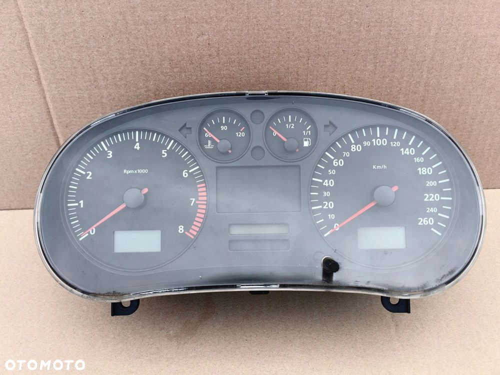 Licznik SEAT LEON I TOLEDO II 2.3 v5 benzyna Europa sprawny 1M0920820C - 1