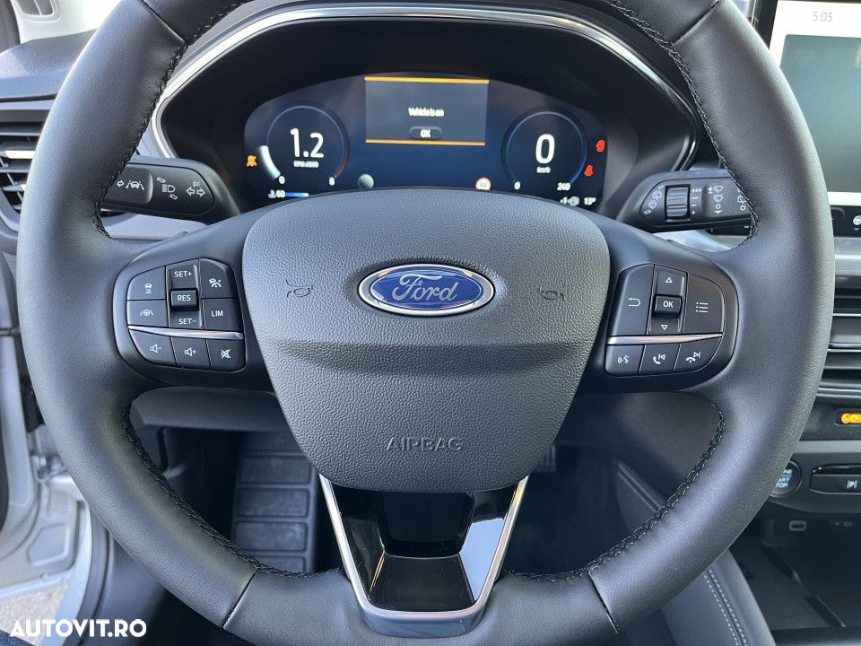 Ford Focus - 11