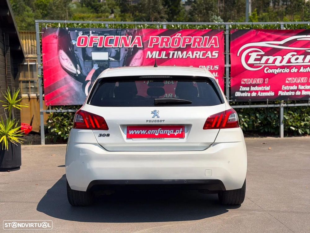 Peugeot 308 1.6 e-HDi Active J17 - 8